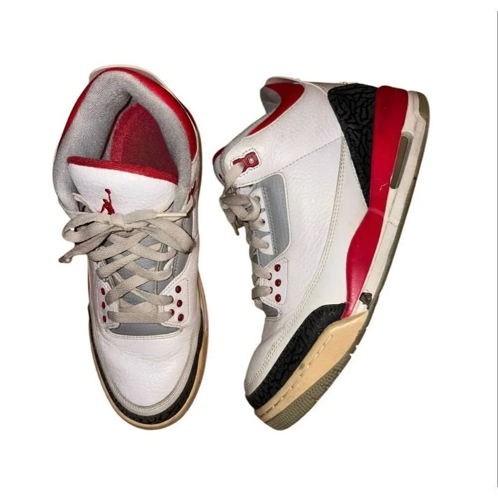 Air Jordan 3 Retro Sneakers